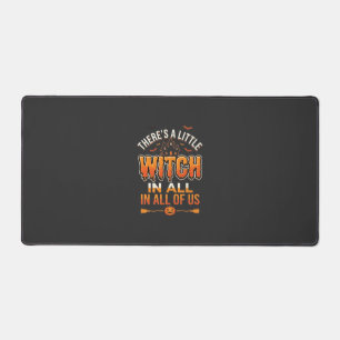 Kleine Hexe Halloween Hexe Typografie Design_1 Schreibtischunterlage
