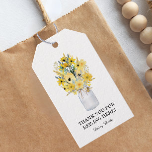 Kleine Honigbiene Auf Dem Weg Gelbe Babyparty Geschenkanhänger