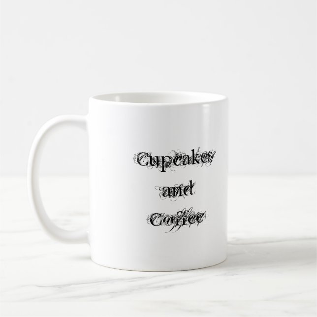 Kleine Kuchen und Kaffee Kaffeetasse (Links)