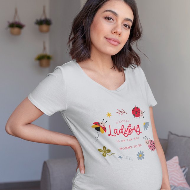 Kleine Ladybug Mommy zu sein T-Shirt (Von Creator hochgeladen)