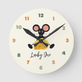 Kleine Maus mit Käse Runde Wanduhr