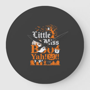 Kleine Miss Boo Yah Halloween-Geist-Kürbis-Flederm Große Wanduhr