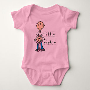 Kleine Schwester mit Big Brother T - Shirt und Ges