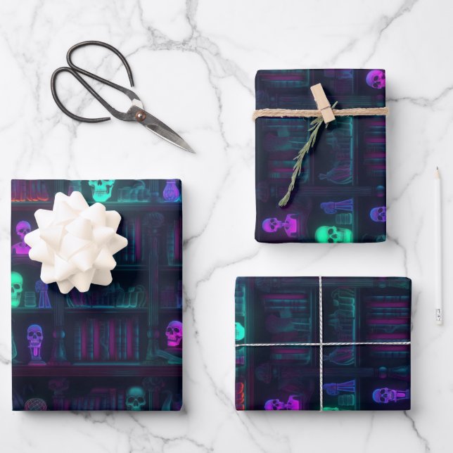 Kleine Spooky Foto realistische Dark Academia Book Geschenkpapier Set (Vorderseite)