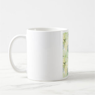 kleine Vögel auf grünen Blättern Naturmuster Kaffeetasse