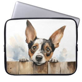 KLEINE WEISSE UND TAN PUPPING HUNDE ÜBER ZENTRUM LAPTOPSCHUTZHÜLLE