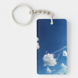 Kleine Wolken im Licht Schlüsselanhänger
