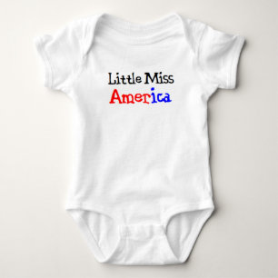 kleiner amerikanischer Durcheinander Baby Strampler