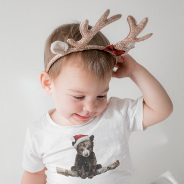 Kleiner Bär mit Weihnachtsmütze, anpassbar Baby T-shirt (Von Creator hochgeladen)
