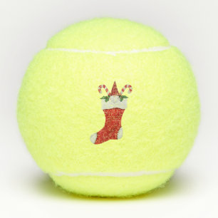 Kleiner Bartgenome in Rotem Weihnachtsgebäck Strum Tennisbälle