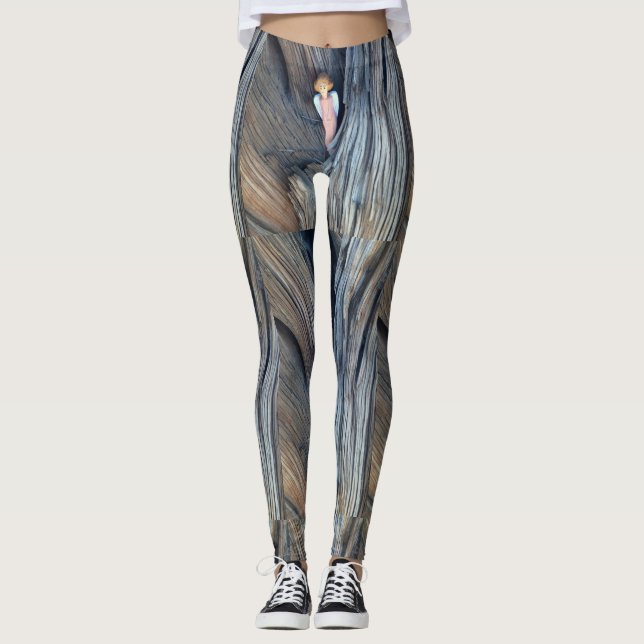 kleiner Engel in der Wacholderbusch-Baumrinde Leggings (Vorderseite)