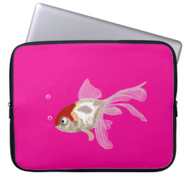 Kleiner Goldfisch auf transparentem Untergund Laptopschutzhülle