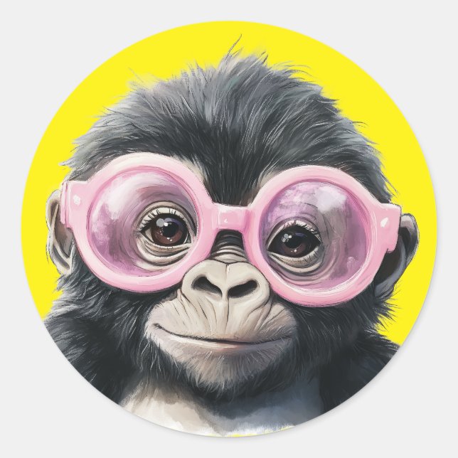 Kleiner Gorilla mit rosa Brille Gelber Hintergrund Runder Aufkleber (Vorderseite)