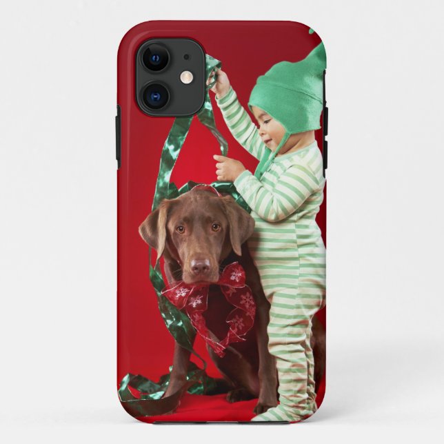 Kleiner Junge, der einen Hund verziert Case-Mate iPhone Hülle (Rückseite)