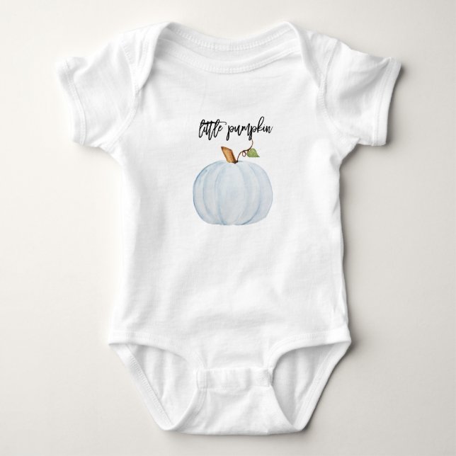 Kleiner Kürbis in einem Baby Strampler (Vorderseite)