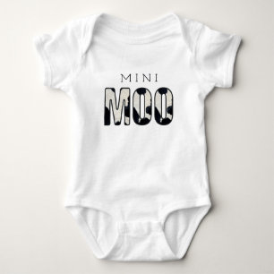 Kleiner MOO-Schwarz-Weiß-Kuh-Druck Baby Strampler