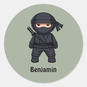 Kleiner Ninja-Krieger auf Salbeigrün Runder Aufkleber
