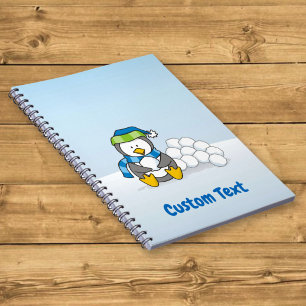 Kleiner Pinguin mit Schneebällen Notizblock