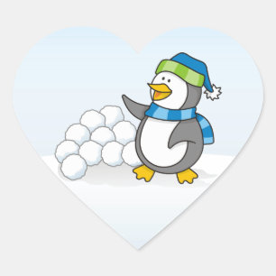 Kleiner Pinguin mit schneebedeckten Kugeln Herz-Aufkleber