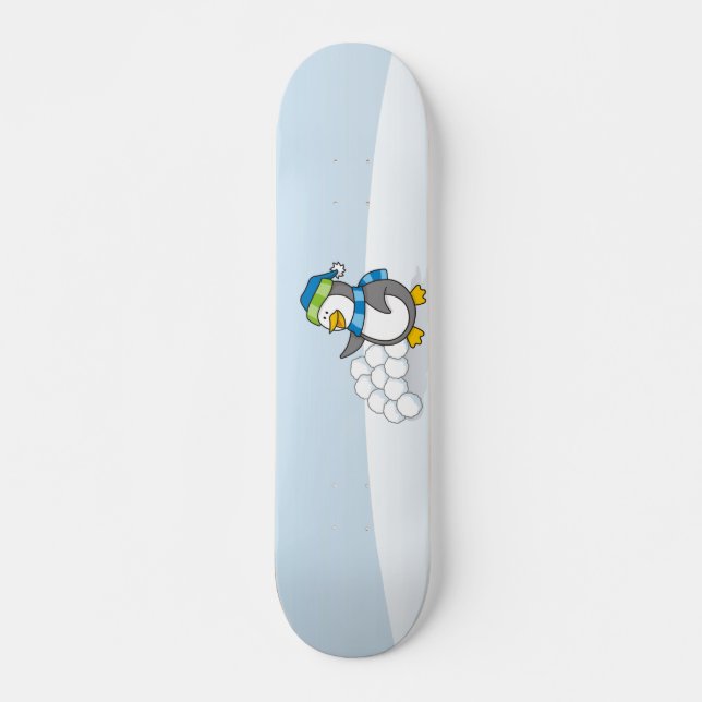 Kleiner Pinguin mit schneebedeckten Kugeln Skateboard (Vorne)