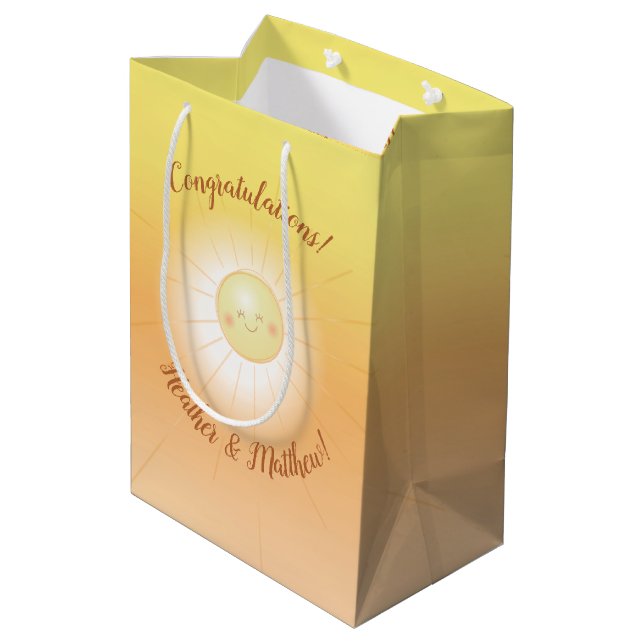 Kleiner Ray mit Sonnenschein-Baby-Dusche Mittlere Geschenktüte (Rückseite Schrägansicht)