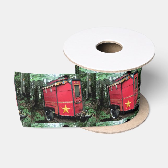 Kleiner roter Sinti und Romawohnwagen Thunder_Cove Satinband (Spule)