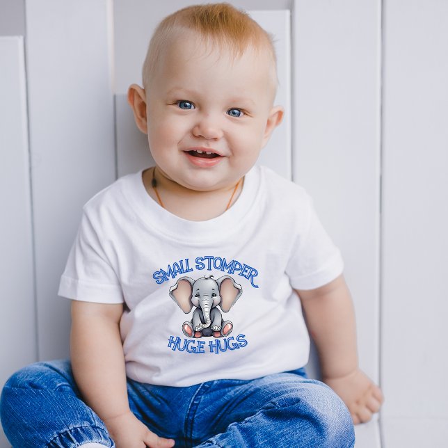 Kleiner Stomper, riesige Hugs Baby T-shirt (Von Creator hochgeladen)