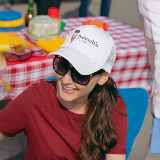 Kleines Business-Sortiment Ice Creme Shop Truckerkappe (Ice cream cone small business custom baseball hat.)