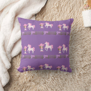 Kleines Cowgirl mit Pferd und Sattel personalisier Kissen