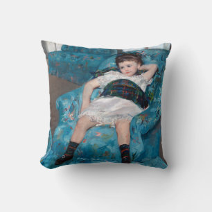 Kleines Mädchen in einem blauen Sessel, Cassatt Kissen