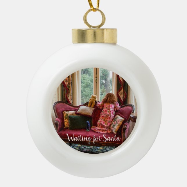 Kleines Mädchen wartete Sankt-Keramik-Verzierung Keramik Kugel-Ornament (Vorderseite)