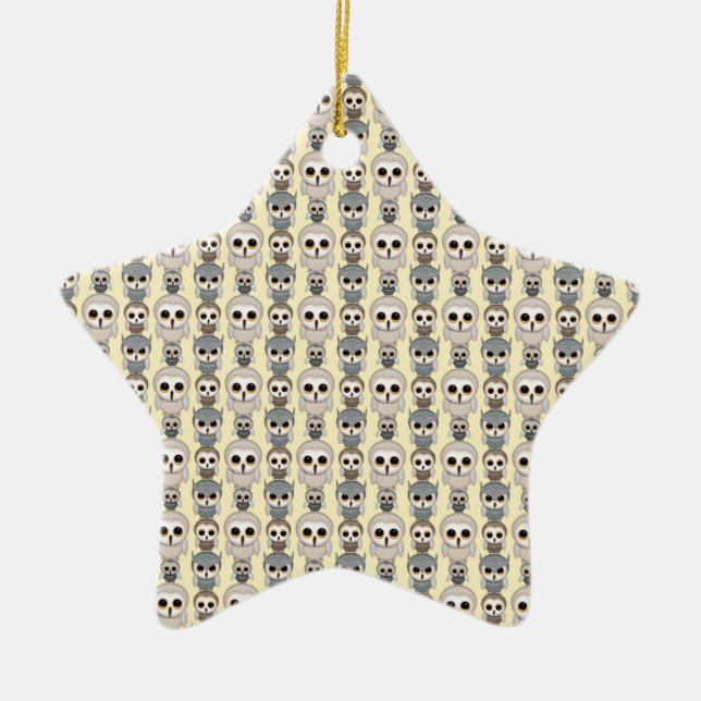 Kleines Muster auf hellgelb Keramikornament (Vorne)