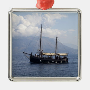 Kleines Schiff Silbernes Ornament