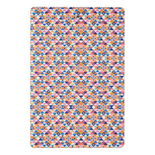 Klemmbrett mit lebendigem geometrischem Muster 