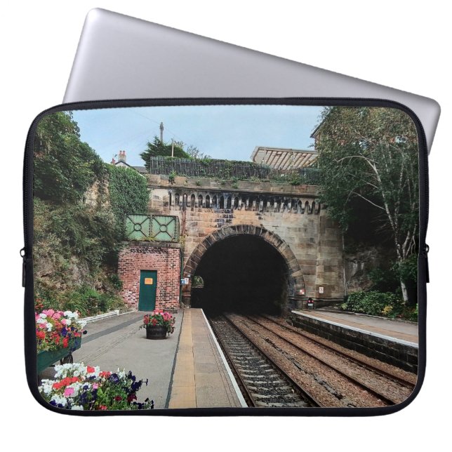 Knaresborough-Tunnel Laptopschutzhülle (Vorderseite)