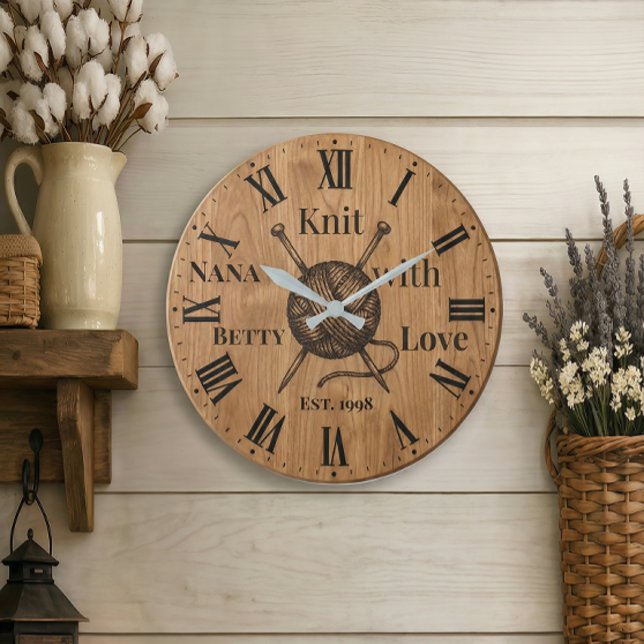 Knit with Love Wall Clock | Custom Name & Year  Große Wanduhr (Von Creator hochgeladen)