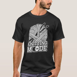 Knittermodus auf Handfahrzeug des Garns Handfahrze T-Shirt