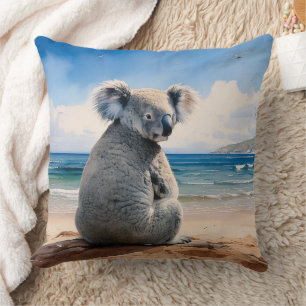 Koala am Sandstrand Kissen