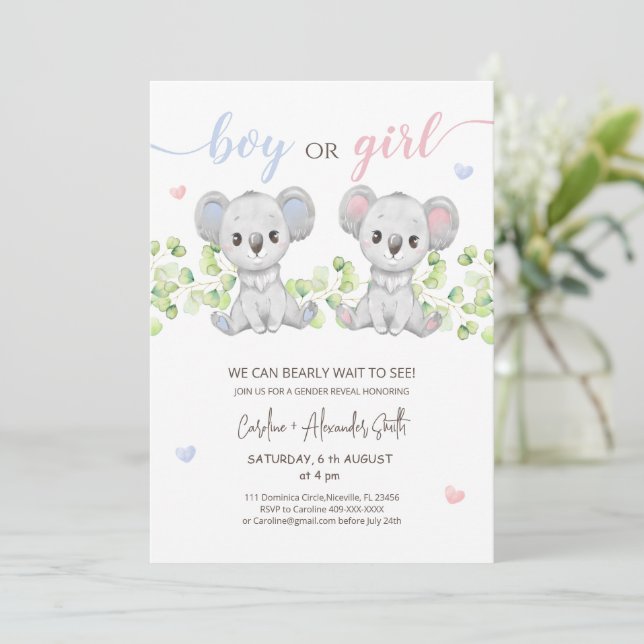 Koala Bear Genre Reveal Party Invitation (Debout devant)