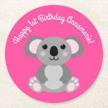 Koala Bear Niedlich Kid Birthday Party Runder Pappuntersetzer<br><div class="desc">Adorable kuschelige Koalabären mit rosa machen ein vollkommenes Geburtstagsthema,  für ein Mädchen,  einen Jungen oder ein Kind,  das diese niedlichen australischen Koalabären Lieben! Ideal für tierliebende Kinder! Auch perfekt für den ersten Geburtstag eines Babys!</div>
