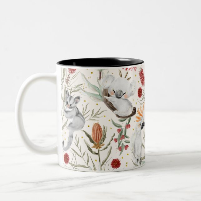 Koalas Possum Cockatoos, australisches Muster Zweifarbige Tasse (Links)