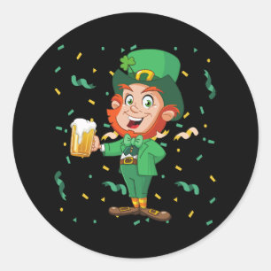 Kobold trinkt Bier St. Patrick's Day Runder Aufkleber