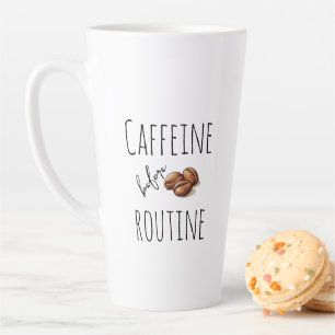Koffein vor der Routine Lustiges Kaffeeliebhaber-D Milchtasse