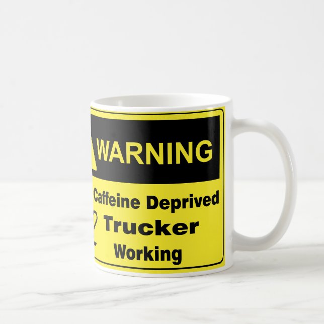 Koffein-warnender Fernlastfahrer Kaffeetasse (Rechts)