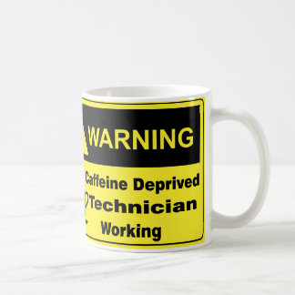 Koffein-warnender Techniker Kaffeetasse