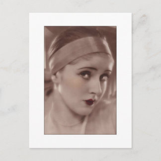kokette Schönheit aus dem Deco-Zeitalter Postkarte