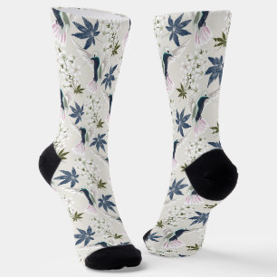 Kolibris und weiße Blumen. Socken