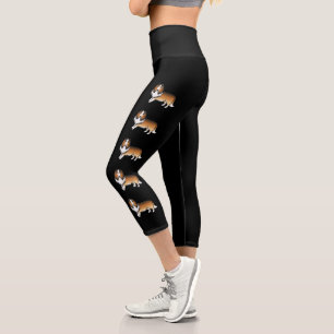 Kollie mit rauem Fell und süßem Cartoon-Hund Capri Leggings