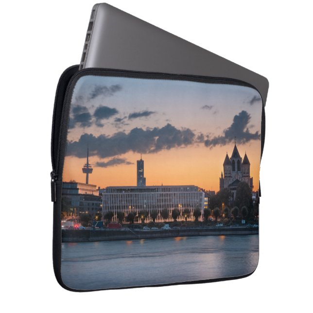 Köln Deutschland Laptopschutzhülle (Vorne Rechts)