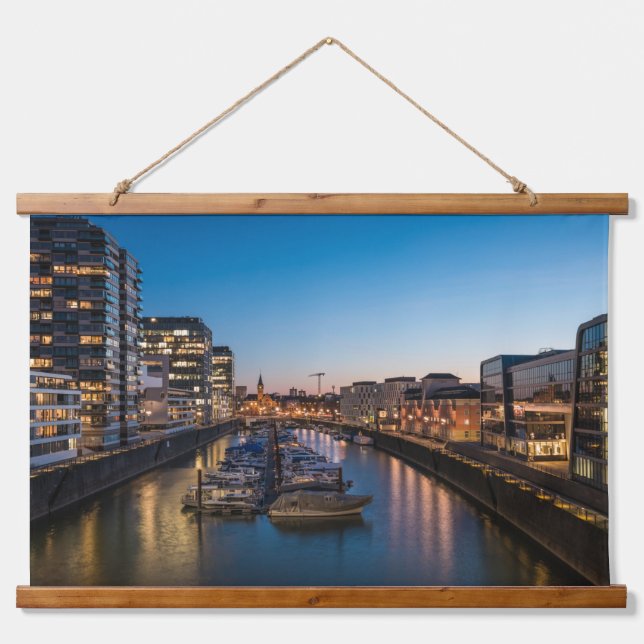 Kölner Hafen Wandteppich Mit Holzrahmen (Vorne)